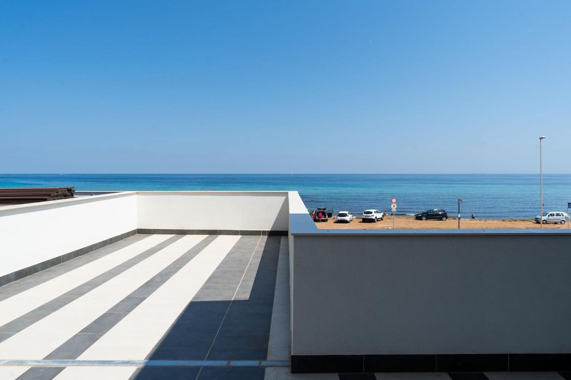 Lolita's Beachfront Loft By Wonderful Italy Bari